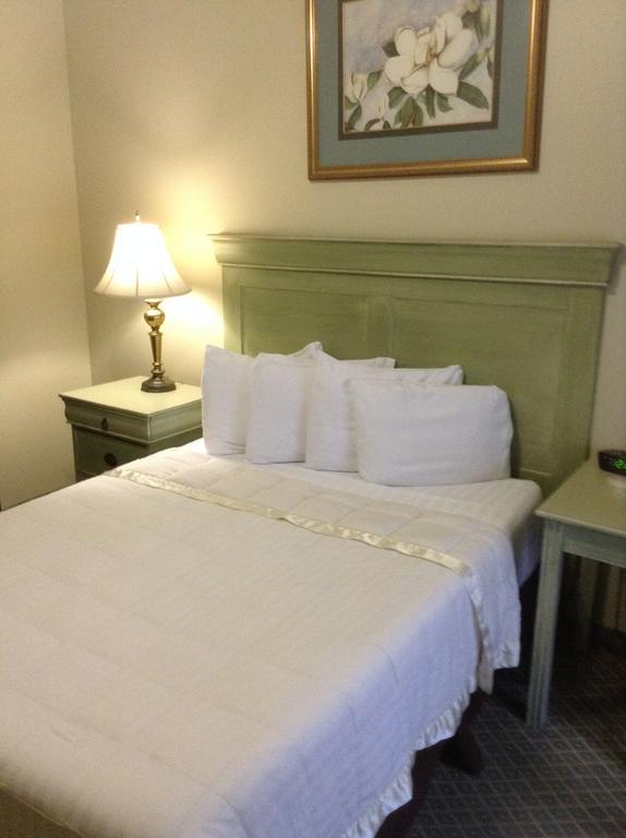 The Prytania Oaks Hotel New Orleans Exterior photo