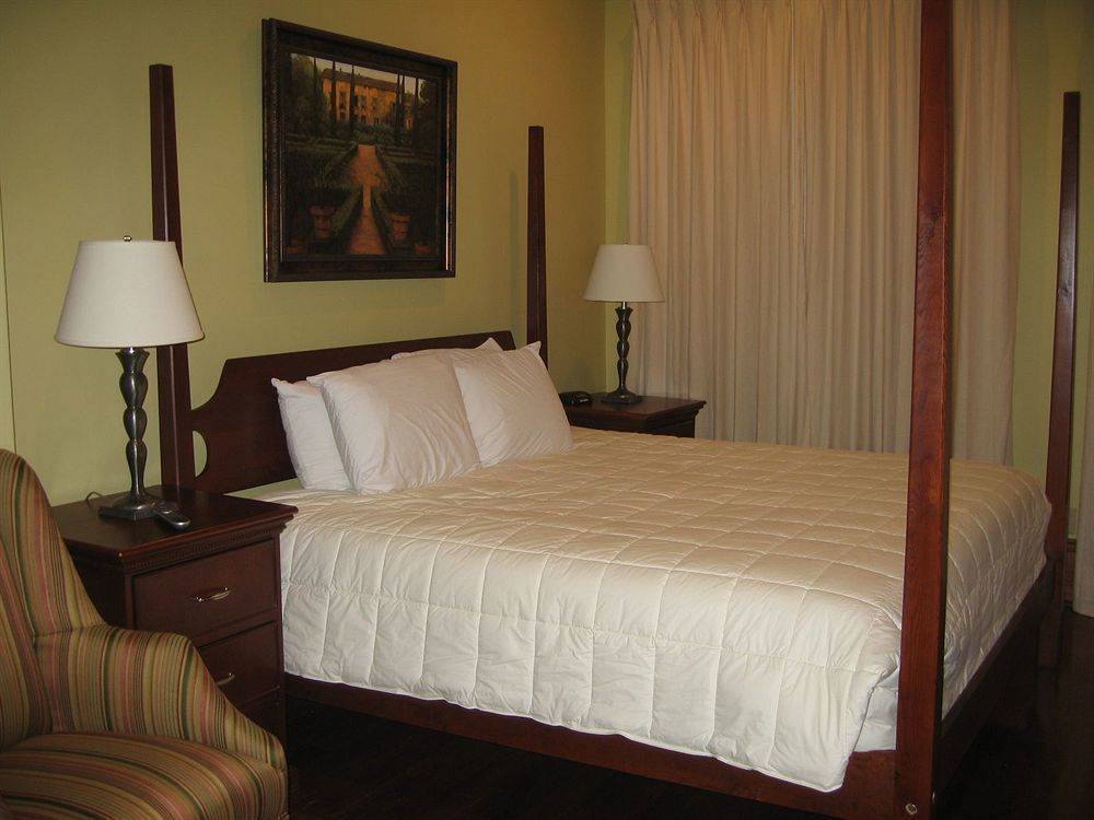 The Prytania Oaks Hotel New Orleans Exterior photo